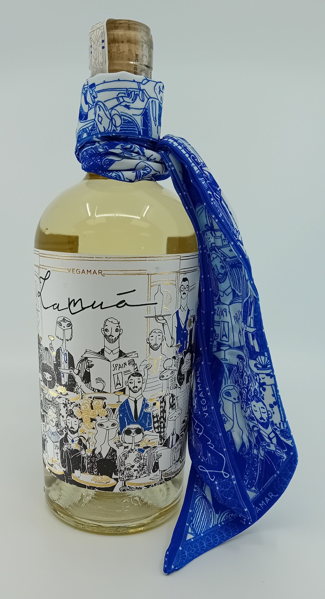 Botella Vino Blanco Sauvignon Blanc LAMUÀ de VEGAMAR con Pañuelo