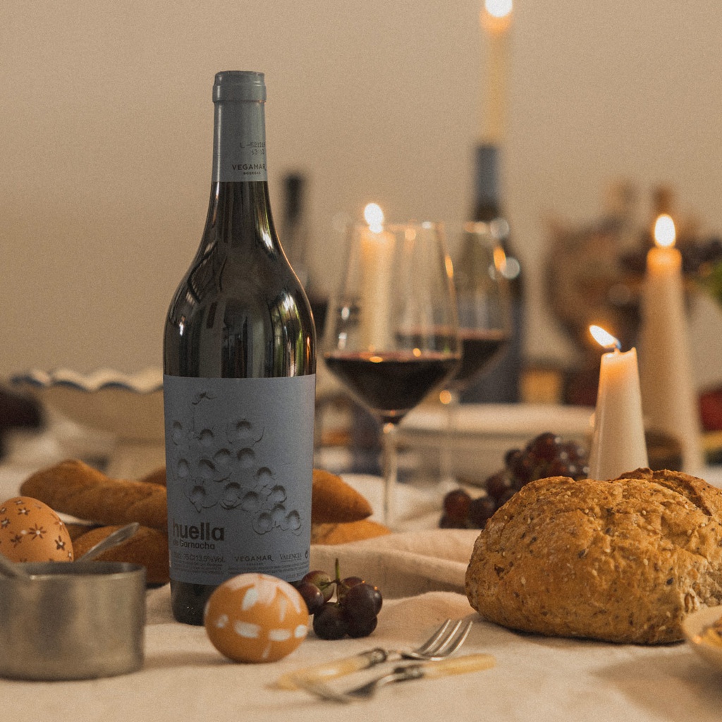 Botella Vino Tinto HUELLA de Garnacha Tintorera VEGAMAR